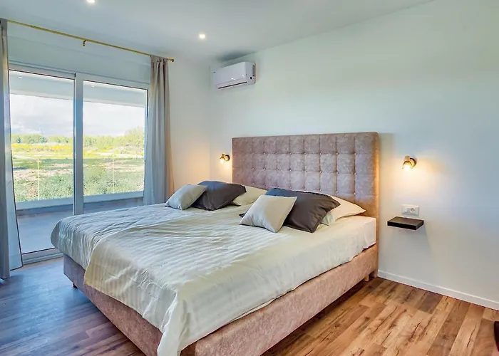 Vikendica Vlahov Iii