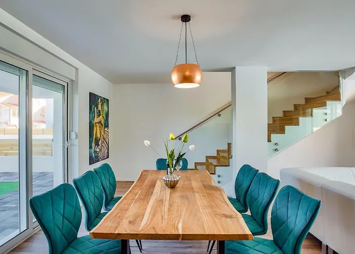 Vikendica Vlahov Iii *