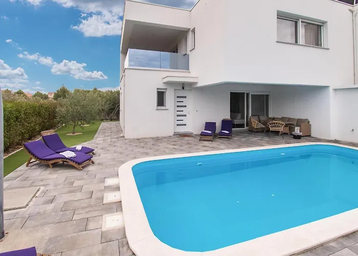 Vikendica Vlahov Iii