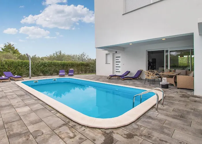 Vlahov Iii Vikendica *