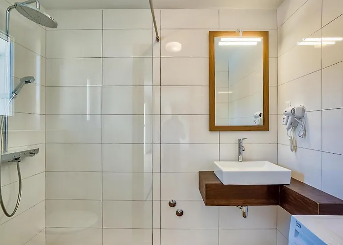 Vikendica Vlahov Iii *