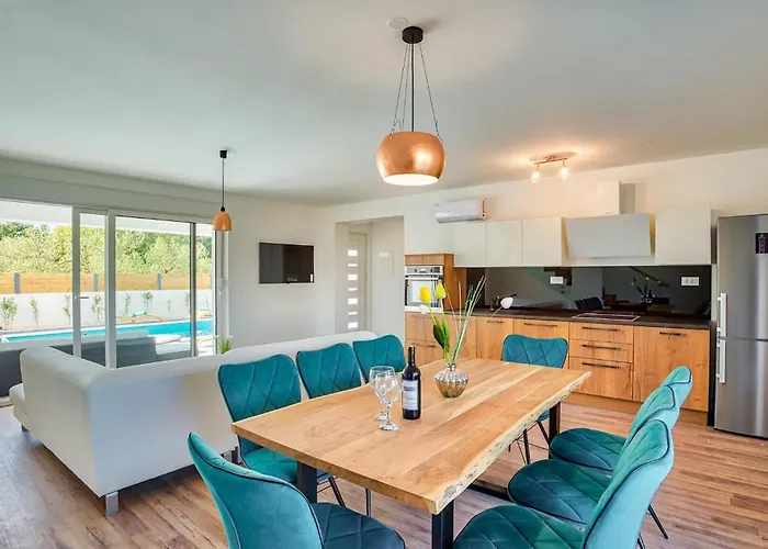 Vikendica Vlahov Iii