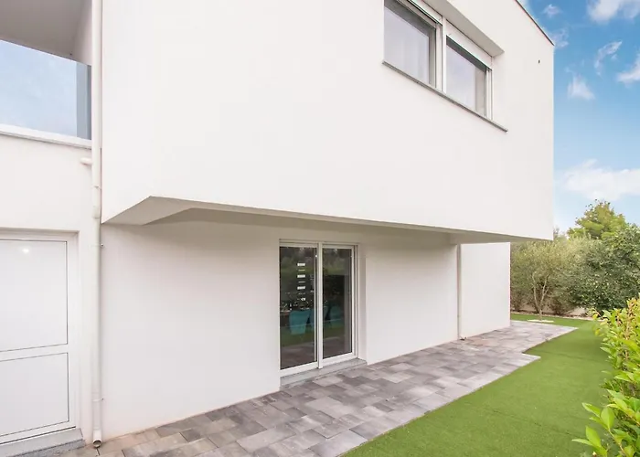 Vlahov Iii בית נופש *